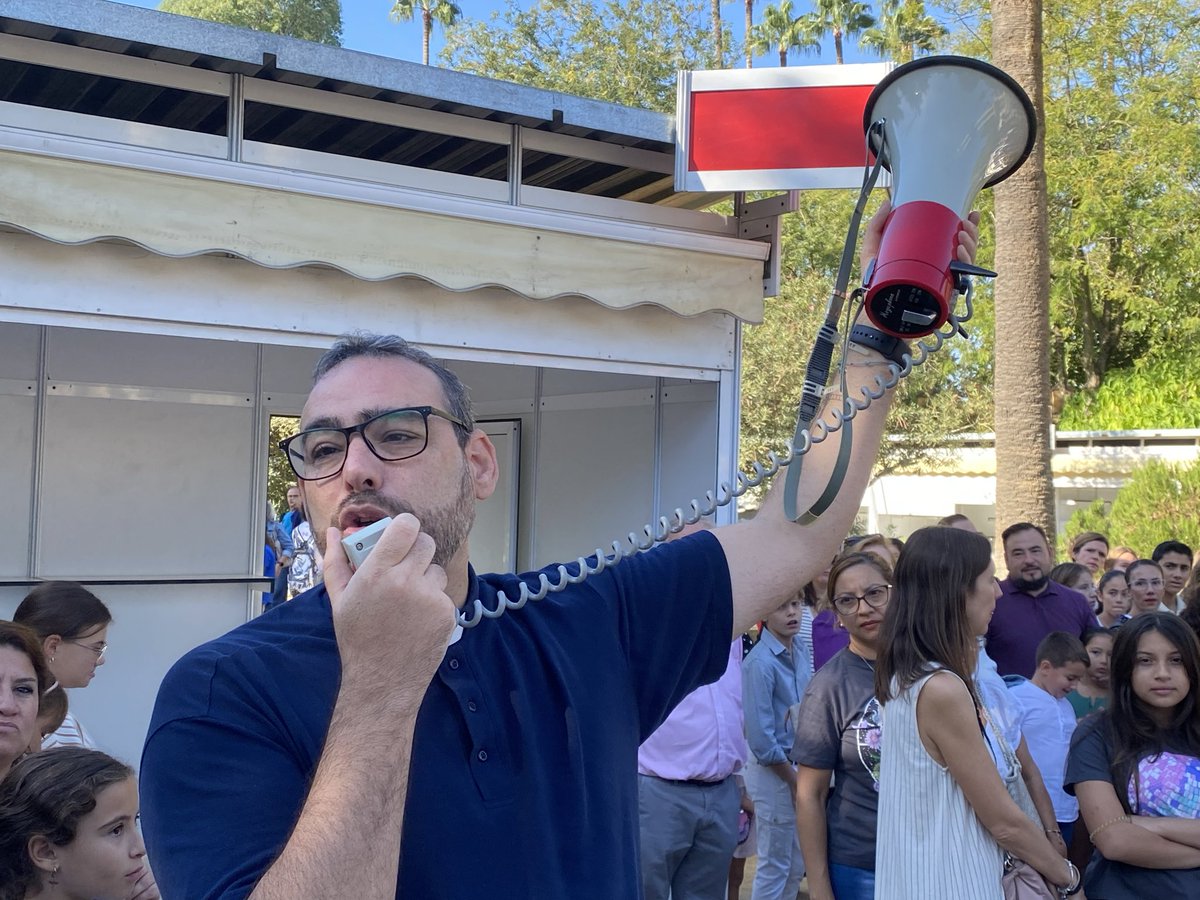 Archisevilla1's tweet photo. Un millar de niños procedentes de parroquias, hermandades, movimientos y centros de enseñanza de Sevilla participan en esta cita jubilar. https://t.co/UD07nBIRBj