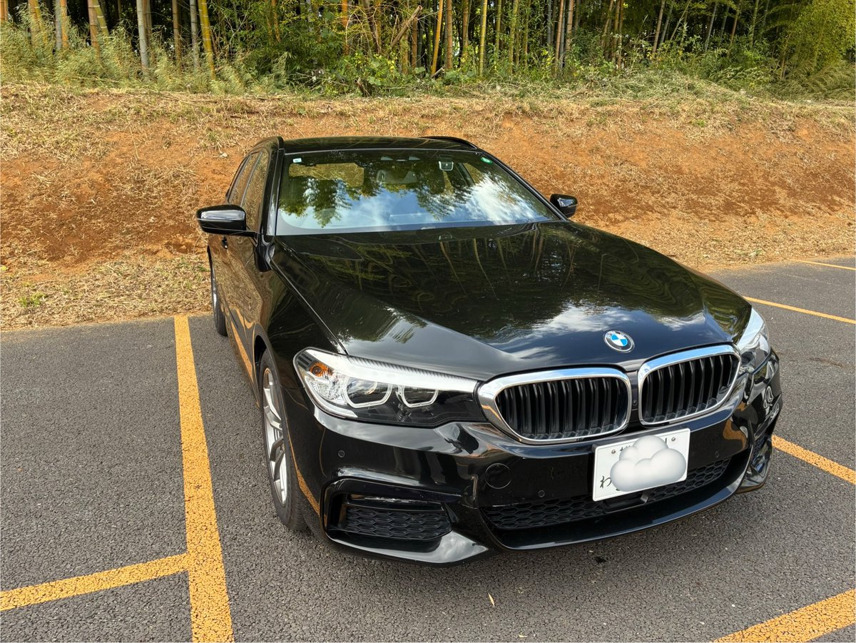 車を修理に出したので代車で旅行🚗

代車はMスピリット
・サスペンションが硬いのでスポーティだけどかなりガタガタする
・ドアロックやトランクの開閉がリモコンでないと開け閉めできない
・360度カメラがない
などなど車体は同じだけど色々違う