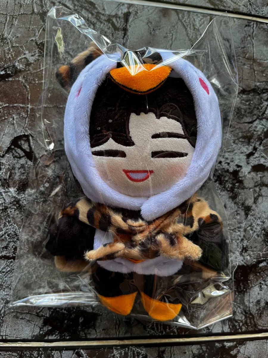 Nuahkkihycoin's tweet photo. 【ちらっとお伺い】

こちらのジュノのペンペンドール(約38cm)、ご入用の方いらっしゃいませんか。
一体、送料込み4,500円です。

ご希望の方、いらっしゃいましたらDMにてご連絡をください。
よろしくお願いいたします。 https://t.co/H4h9SyGIN0