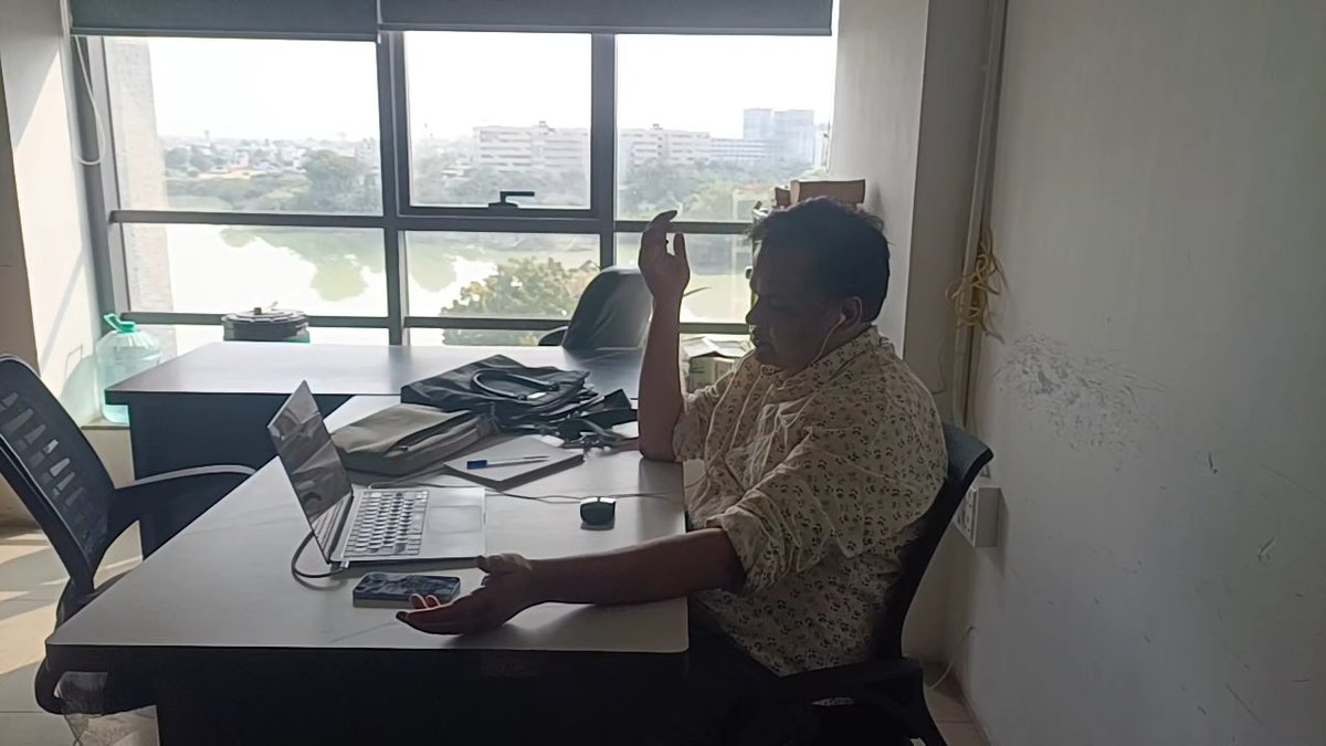 teziapp.com tweet media