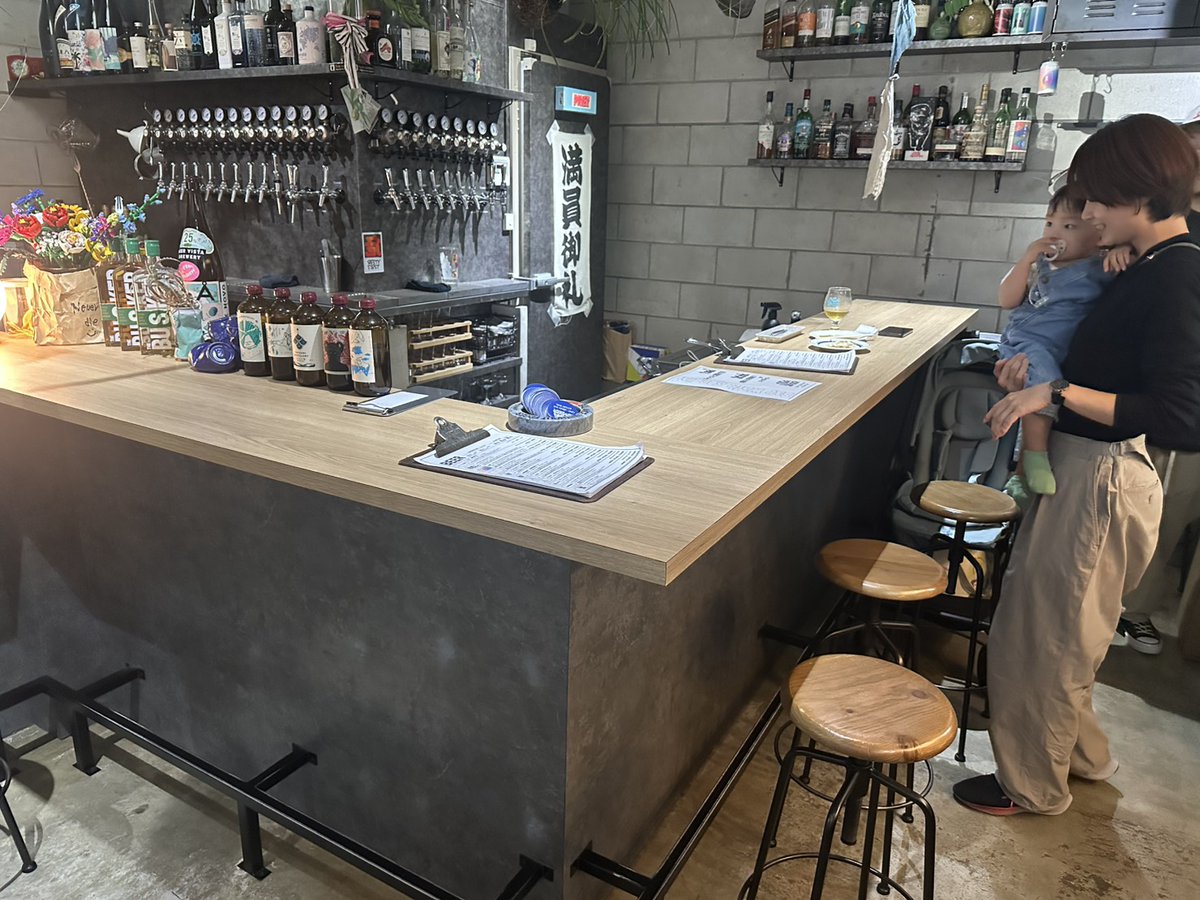 barwalk's tweet image. 76．STANDard SHOP
今ならすぐにご案内できますよ！
自家製ピザ生地とレバーペーストをご用意してお待ちしております♪
#barwalk #バルウォーク