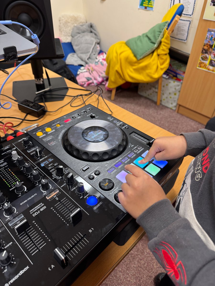 DJ Methodz tweet media