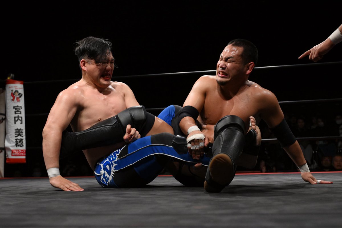 格闘探偵団4の事、光留さんと私のこれまで事、バチバチのこと。
沢山取材していただきました！
spice.eplus.jp/articles/341489
是非。

手持ちのチケット残りは8枚。
イープラスもあともう少し。

明日の会場で昼も夜もチケット持ち歩いてますので気軽にお声がけくださいませ！
#格闘探偵団　#KTdan