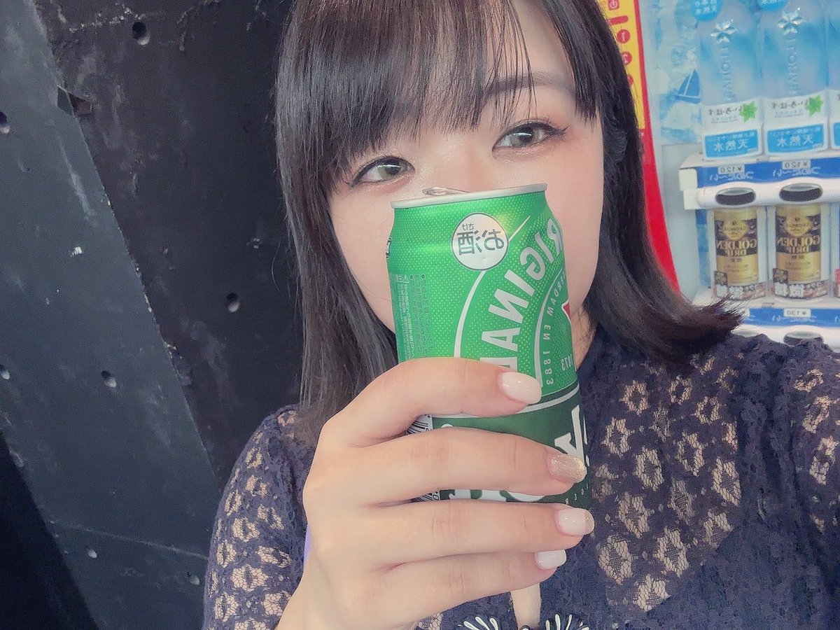 #幻日逃避　
少女理論観測所一番手でした‼️‼️‼️‼️
セトリはテラくんからポストするので待っててね〜
7/9曲歌いきりました🎤

ハイドラさんに両替してもらったおかげで買えたビール美味しすぎる感謝が止まらねえ