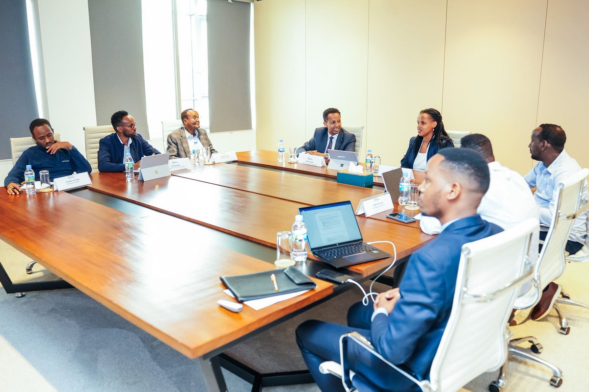 Farouk_H_Warfa's tweet image. As our week-long stay in Rwanda for experience-sharing trip comes to an end, I wish to take this opportunity to heartily thank, on behalf of our delegate, the  @Cooperation_RW for generously hosting us with an African spirit and facilitating us to meet and engage with various…