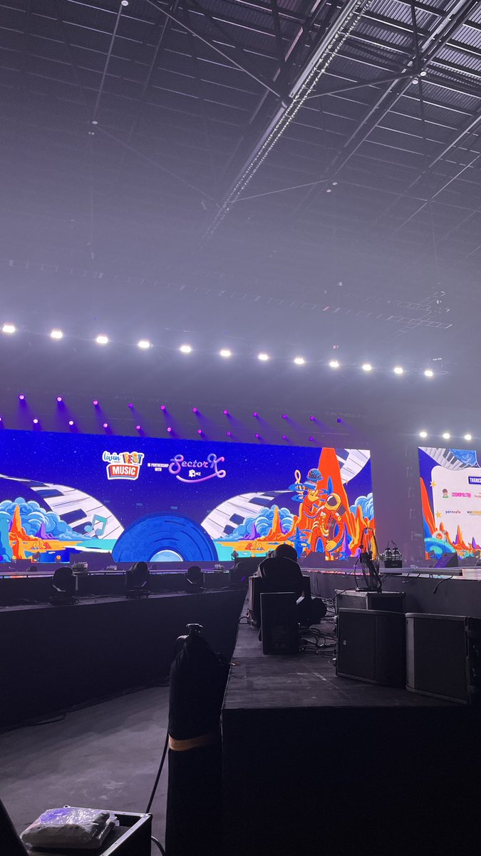 no zoommmm 🫳🏻🫳🏻🫳🏻