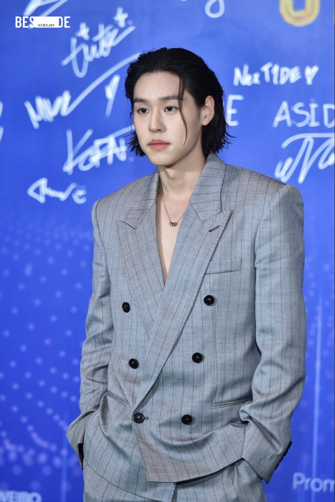 [ Day ] : 18.10.2025
[ Event ] : JOOX Top Music Night 2025 (JTMN 2025) 🎵 

สุดหล่อมาแล้วววว 🧡

BK AT JOOX TOP MUSIC NIGHT 
#JTMNxBILLKIN  
#Bbillkin #บิวกิ้น 
#Besidebillkin