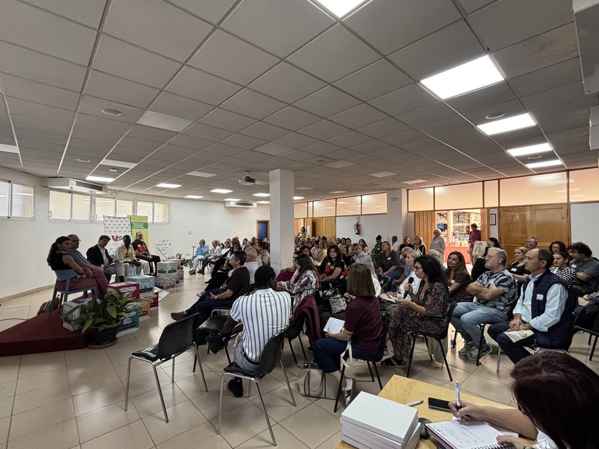 ⁦<a href="/VoluntariadoPAV/">Plataforma Andaluza de Voluntariado</a>⁩ ⁦<a href="/PVSsevilla/">Plataforma del Voluntariado de Sevilla</a>⁩ ⁦<a href="/phombresevilla/">Proyecto Hombre Sevilla</a>⁩