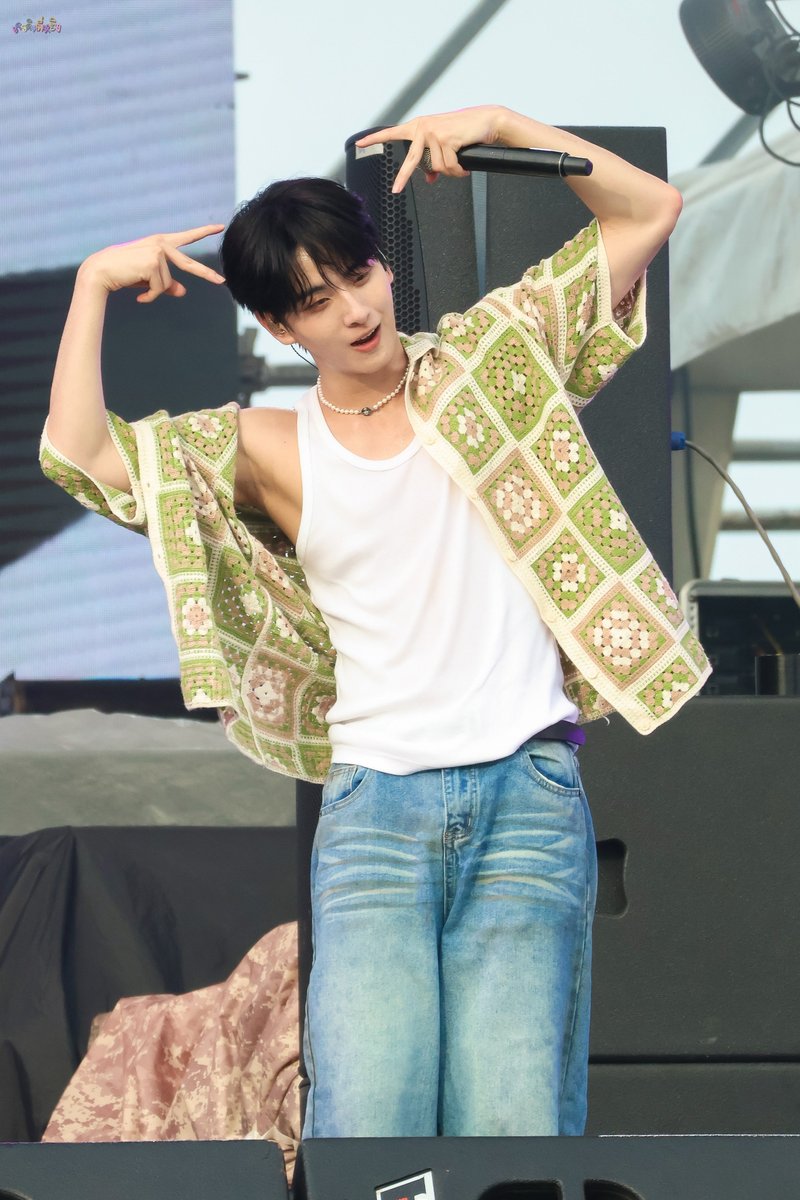 yyying_yy's tweet image. 2025.10.18 | #TadATLAS

พี่แทดค้าบบบบ 🔥

#ATLAS_th
#TALAYMusicFestivalxATLAS