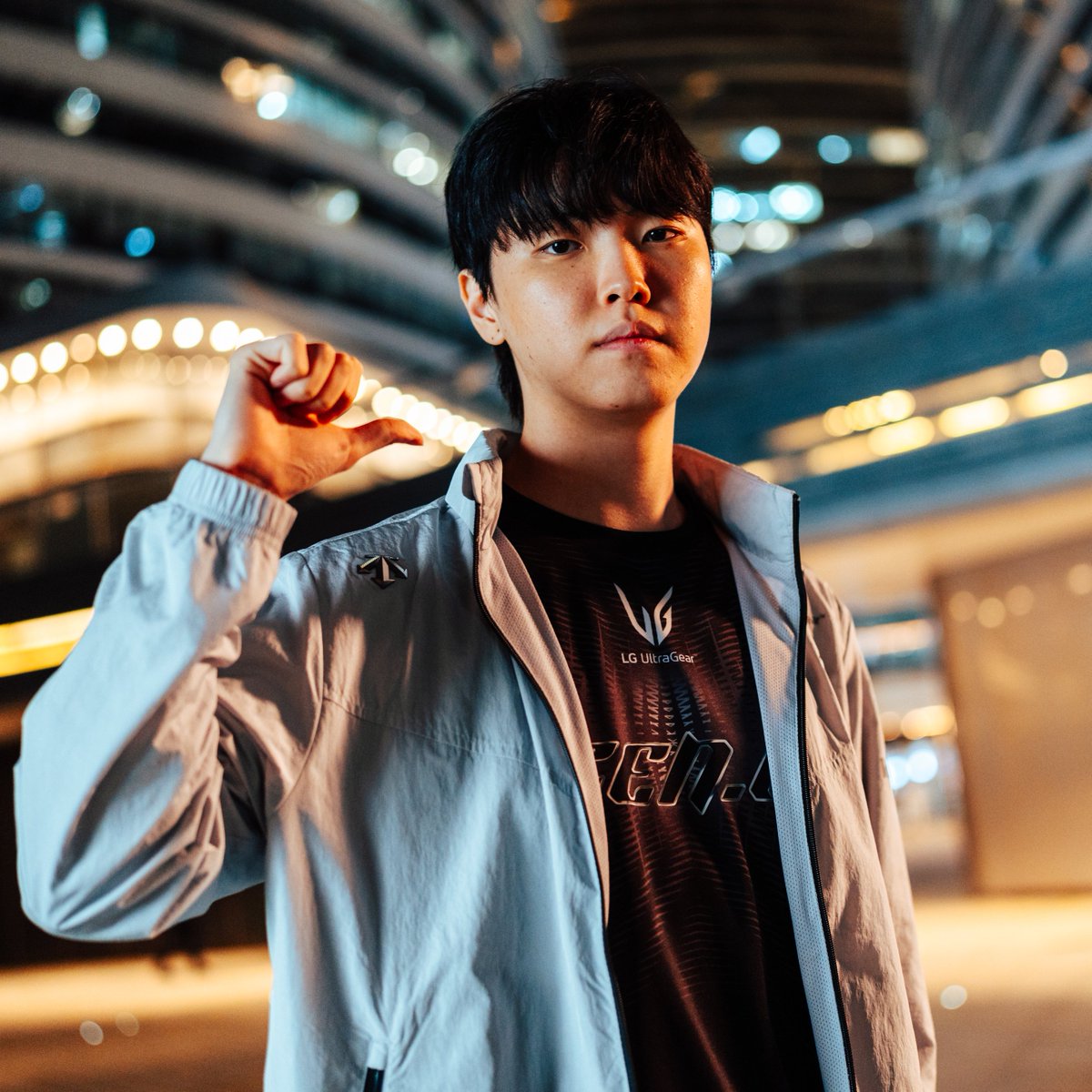 LoL Esports tweet media
