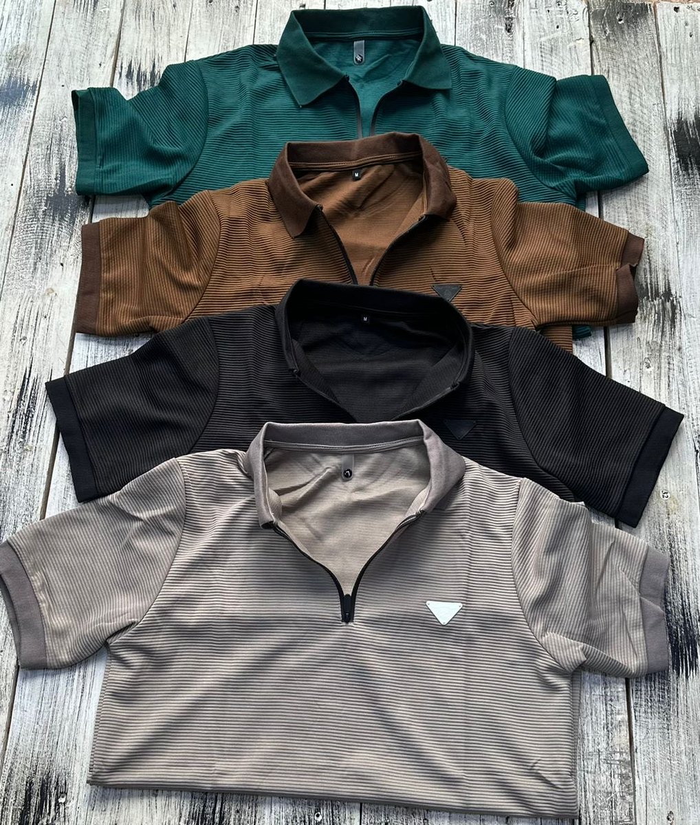 Each at UGX35k

Sizes;M-XXL

Call/ WhatsApp 0782032740