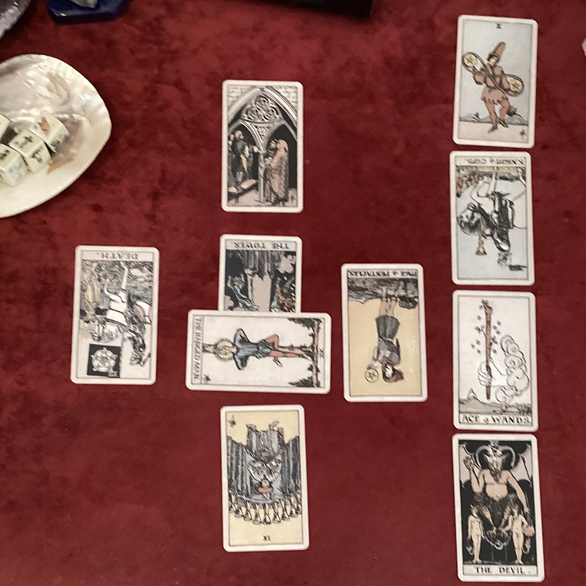 こはる★タロット こはる@本気占い🔥タロット100枚引きリーディング