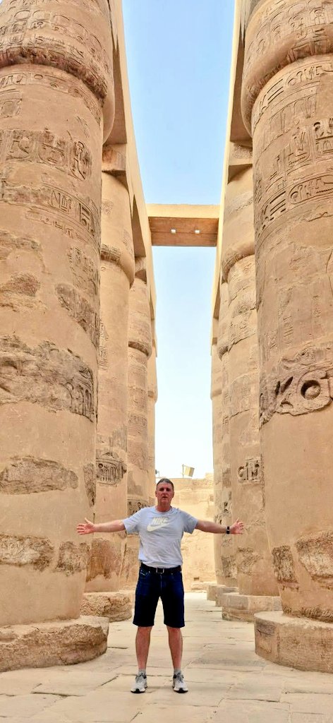 Gran Sala Hipóstila Templo de Karnak #karnaktemple #architecture #history #wanderlust #Luxor #Tebas #columns
#archeology #monument #Egypt #hall