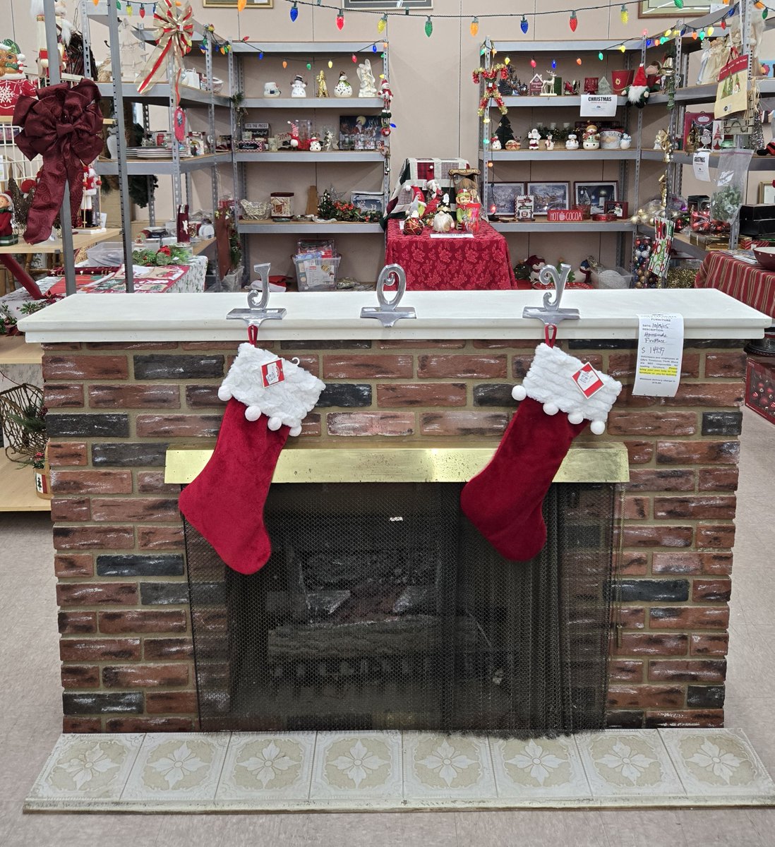 LT_Thrift's tweet image. LAST DAY of 50% off Housewares, Home Decor &amp;amp; Furniture Sale today at all locations!🛋️🪑🖼️  10/18

𝑆𝑜𝑚𝑒 𝑒𝑥𝑐𝑙𝑢𝑠𝑖𝑜𝑛𝑠 𝑚𝑎𝑦 𝑎𝑝𝑝𝑙𝑦. 𝑰𝒕𝒆𝒎𝒔 𝒔𝒉𝒐𝒘𝒏 𝒂𝒓𝒆 𝒇𝒓𝒐𝒎 𝒐𝒖𝒓 𝑵𝒆𝒘 𝑷𝒐𝒓𝒕 𝑹𝒊𝒄𝒉𝒆𝒚 𝒔𝒕𝒐𝒓𝒆.💙 #thrift #thriftingcommunity #hospicethrift