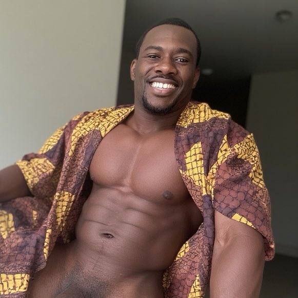 Fine Daddies (410K - DM4PROMO💰) tweet media