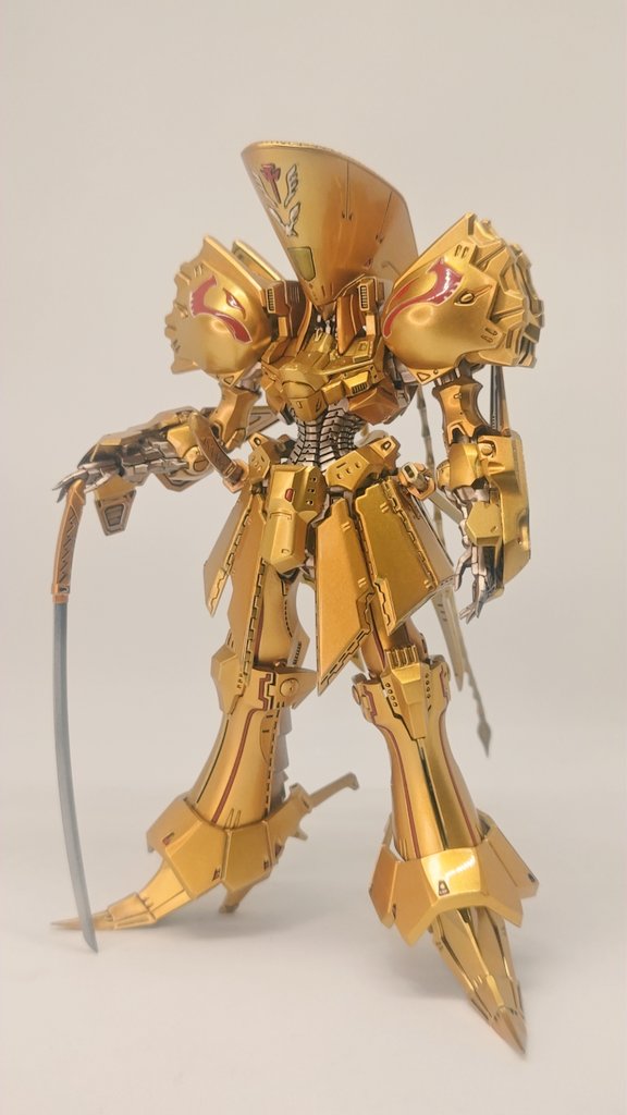 naoki_138's tweet image. 【黄金の電気騎士】

VOLKS IMS 1/144 ナイトオブゴールドが完成しました
モールドを彫り込み後、出来るだけ丁寧に組み立て、塗装、研磨と進めました。
細かいモールドや造形を楽しみながら制作出来ました~✨

#FSS_jp
#ファイブスター物語