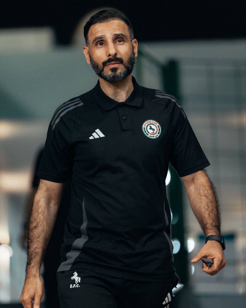 إذا المباراة( 11 ) ضد ( 11 )
وما فيها أخطاء تحكيمية مؤثرة مثل ما صار مع الأخدود وعدم طرد المدافع السنغالي.
اتحدى هذوليك يفوزون