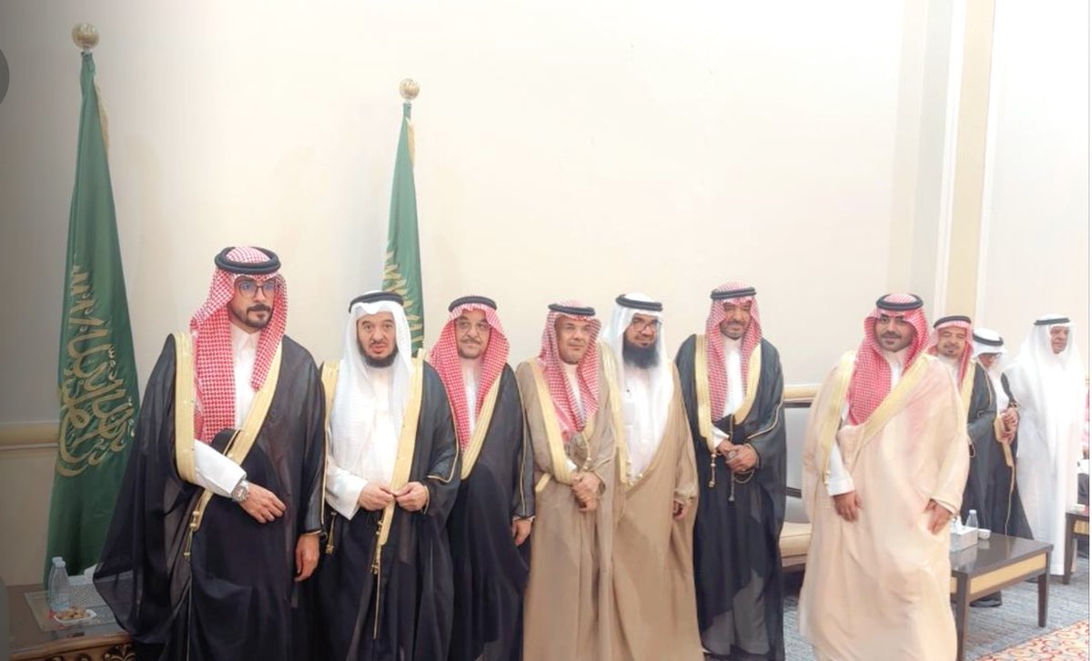 زمن الخرج الجميل tweet media