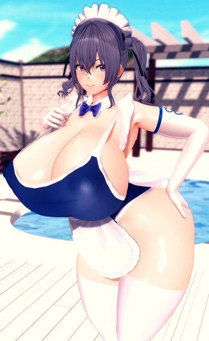 むちむちスク水メイド 