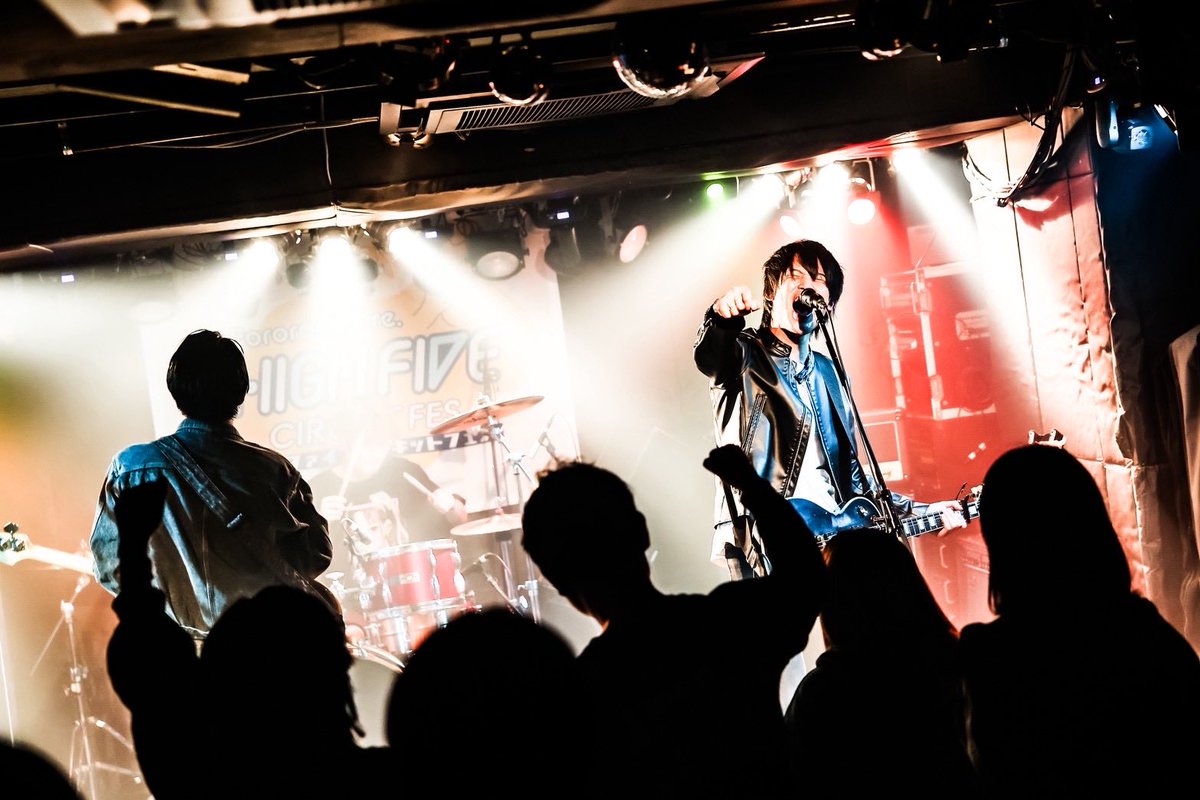 pororocahifive's tweet photo. 【"HIGH FIVE CIRCUIT FES.2025"
OFFICIAL LIVE PHOTO📸】

WAVERにて

『THE ERIC MARK'S』
@THEERICMARKS1 

photos by はせがわかすみ (@hasechan08)

#HIGHFIVECIRCUITFES2025
#ハイファイブ
#pororoca https://t.co/vgXxoygz5k