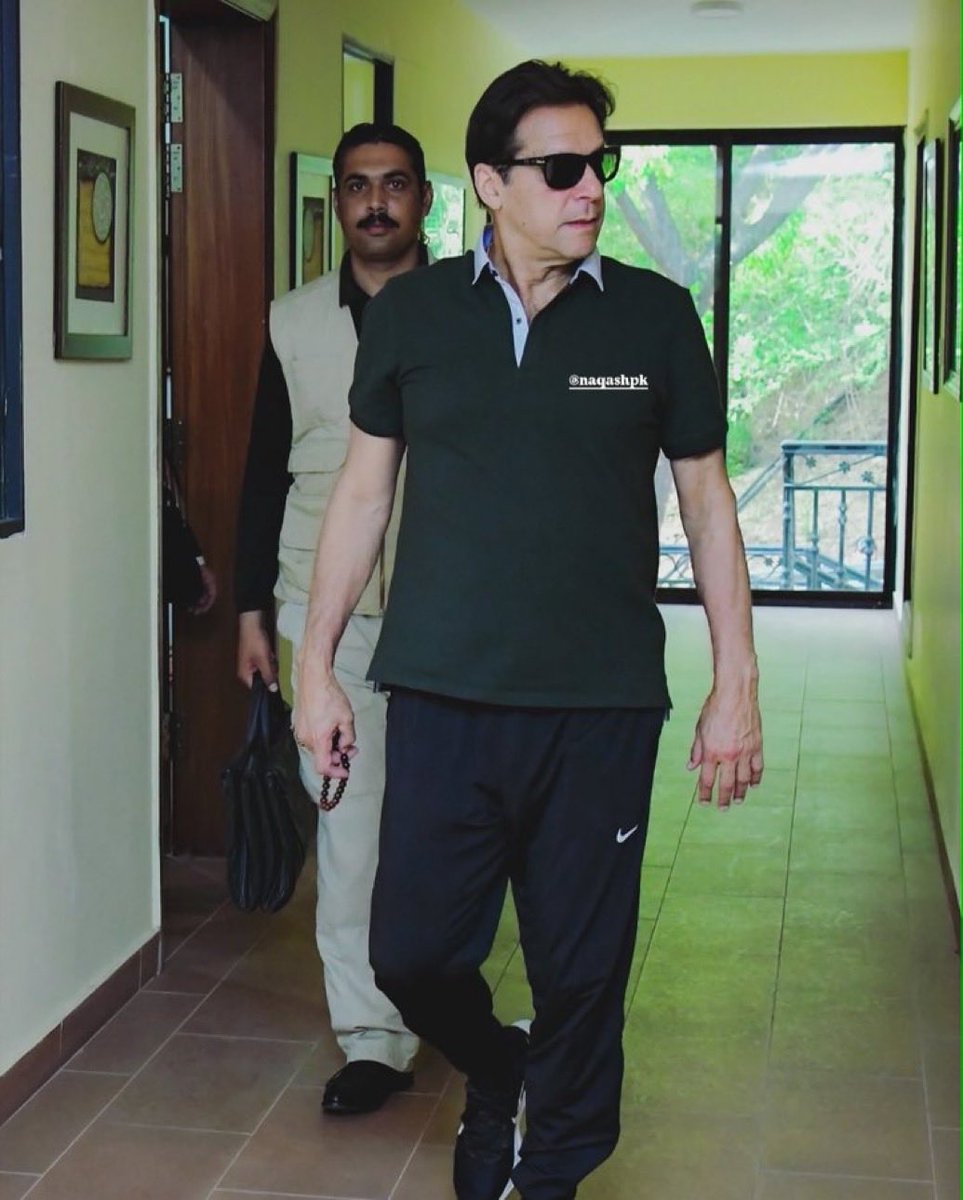 #804DaysOfInjustice
عمران خان سچائی قوم سے چھپا رہا

عمران خان اس وقت جو سختیاں کاٹ رہا وہ قوم کو نہیں بتارہا کیونکہ انارکی پھیل جائے گی اسلئے عمران خان ظلم اپنے اوپر برداشت کررہا
<a href="/m_Ramzan_84/">Ramzan mushtaq</a> 
<a href="/m_ramzan_b/">رمضــــان♣️</a>