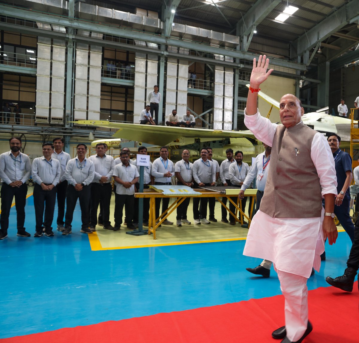 Arihant_Ray tweet media