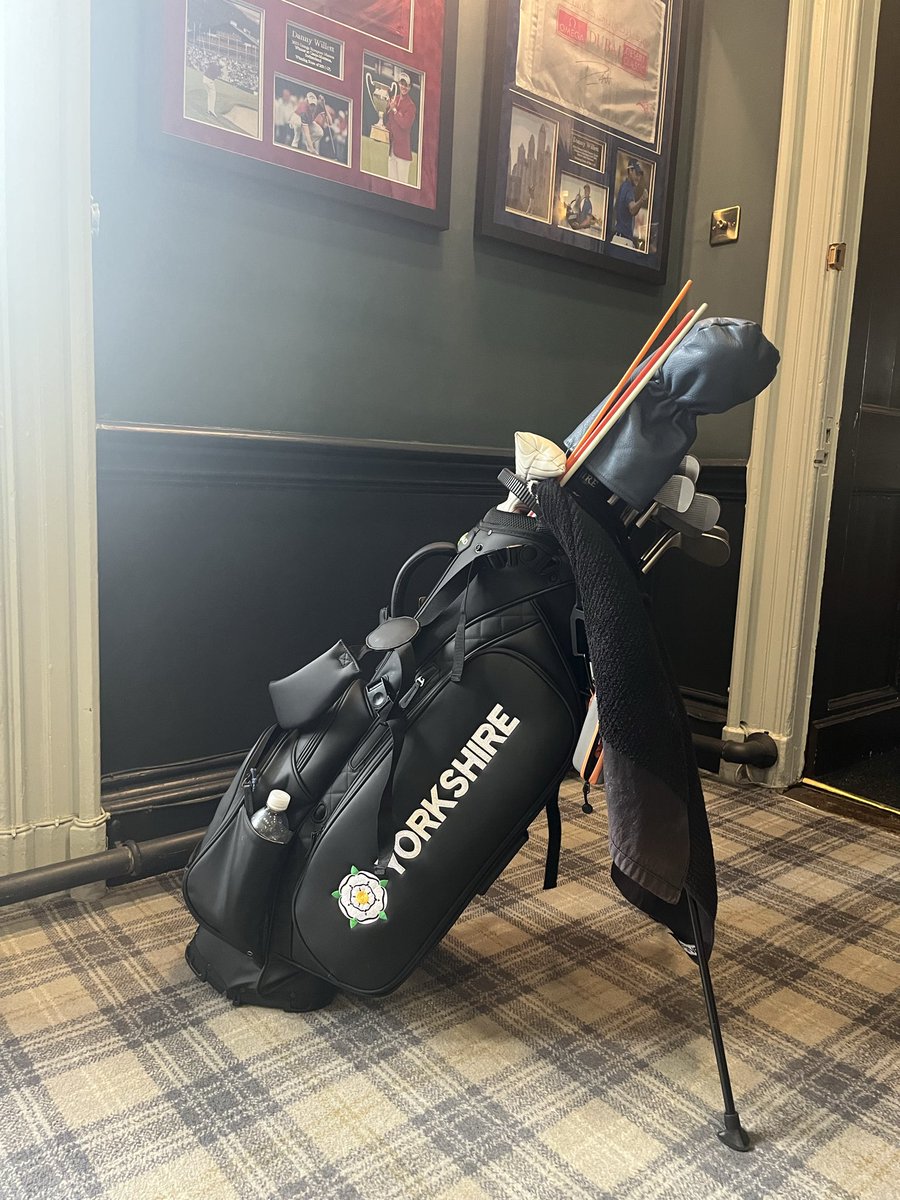 A big thank you to <a href="/YUGCUK/">Yorkshire Golf</a> for providing the lads with these stunning Yorkshire bags for the European Finals next week in France. 👏🏻⛳️🏌️‍♂️