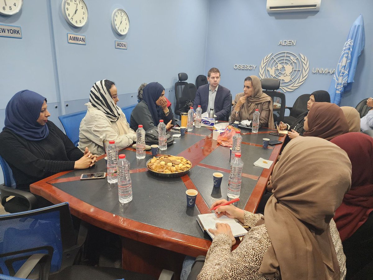 FeministSummit2's tweet photo. عقدت اللجنة التنسيقية للقمة النسوية مع فريق مكتب المبعوث الأممي برئاسة السيدة الزهراء لانقي المستشار الأول لشؤون الإدماج والمرأة والسلام والأمن، اجتماعا هامًا لمناقشة الترتيبات الجارية لانعقاد القمة النسوية الثامنة.
لمعرفة المزيد:-
https://t.co/CCluIViaNe https://t.co/bI9Mkf0Ojw