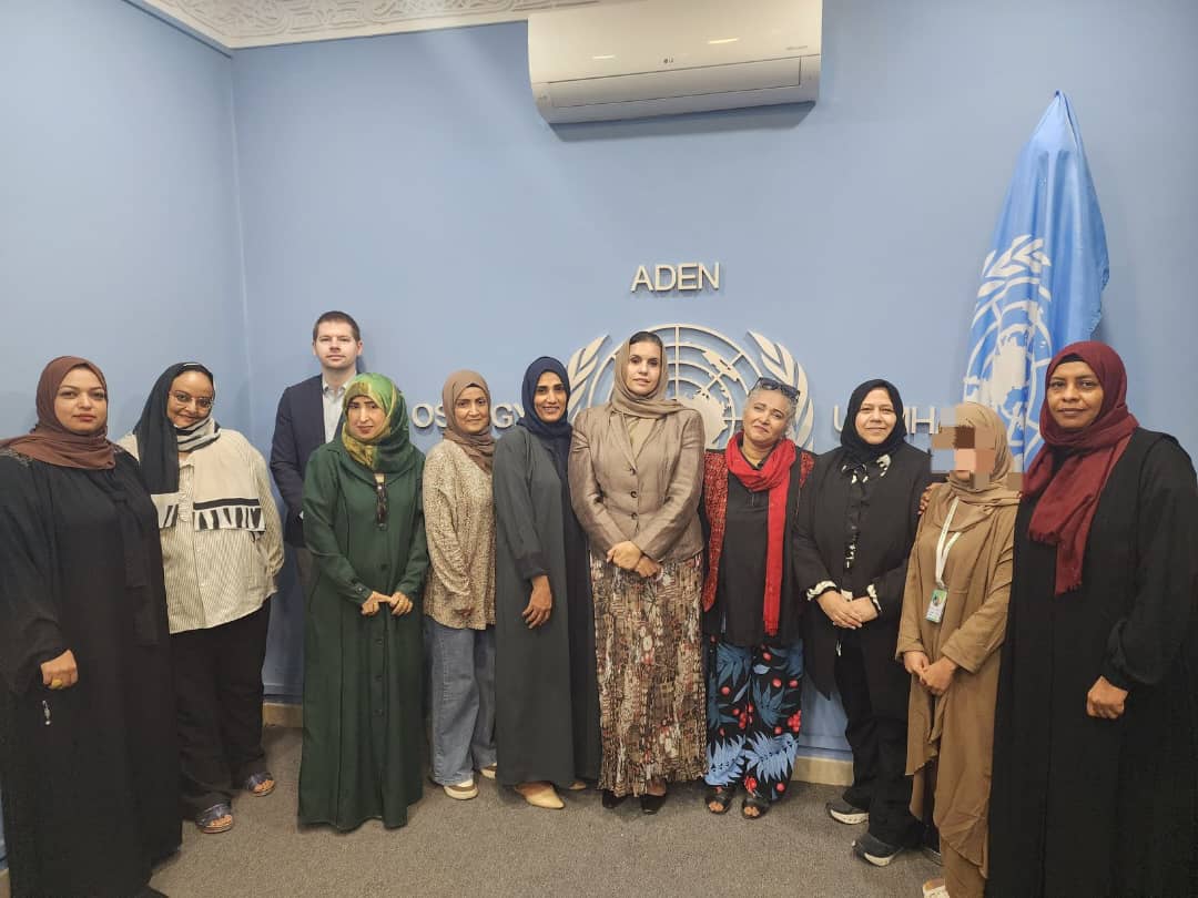 FeministSummit2's tweet photo. عقدت اللجنة التنسيقية للقمة النسوية مع فريق مكتب المبعوث الأممي برئاسة السيدة الزهراء لانقي المستشار الأول لشؤون الإدماج والمرأة والسلام والأمن، اجتماعا هامًا لمناقشة الترتيبات الجارية لانعقاد القمة النسوية الثامنة.
لمعرفة المزيد:-
https://t.co/CCluIViaNe https://t.co/bI9Mkf0Ojw