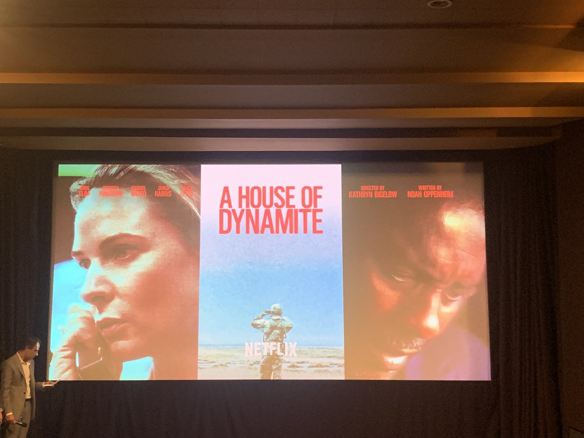 🎥 Un missile balistique a été tiré depuis le Pacifique Nord en direction du territoire 🇺🇸 : de NORTHCOM au président, les Etats-Unis ont 18 minutes pour réagir...
C'est le pitch alléchant du nouveau film de Kathryn Bigelow, "A House of Dynamite" ! Ma critique en 11 tweets 🧶