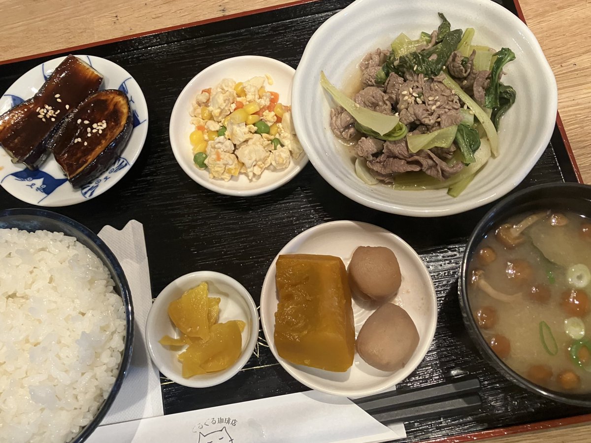 guruguru_coffee's tweet photo. 83歳のお婆ちゃん、5歳のお嬢ちゃん
ご飯は少な目で一人前を美味しい美味しいと全部たいらげてくれた🥹
嬉しいなぁ🥹 https://t.co/HKFEz48fPf