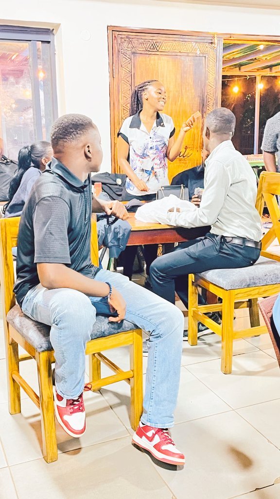 RctKlaMahaba's tweet image. The energy? 🔥 The smiles? ✨ 100% Rotaract spirit! 💙
#RotaractFamily #GuestTakeover
When service meets friendship — that’s the Rotaract vibe! 🤝💫
#TogetherWeGrow #LeadershipInAction 
#YouthEmpowerment