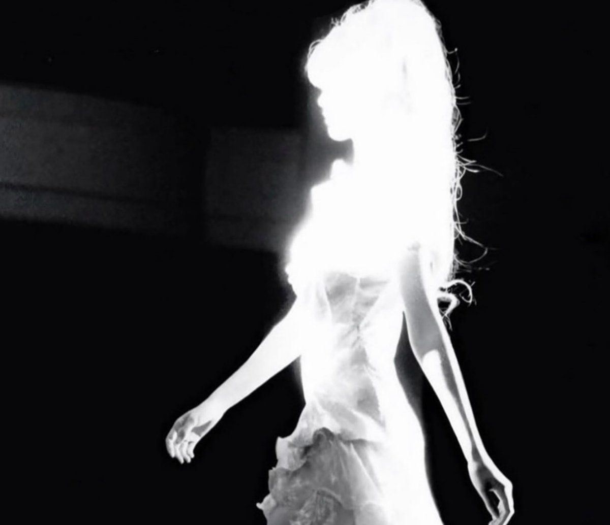My aura everywhere I go