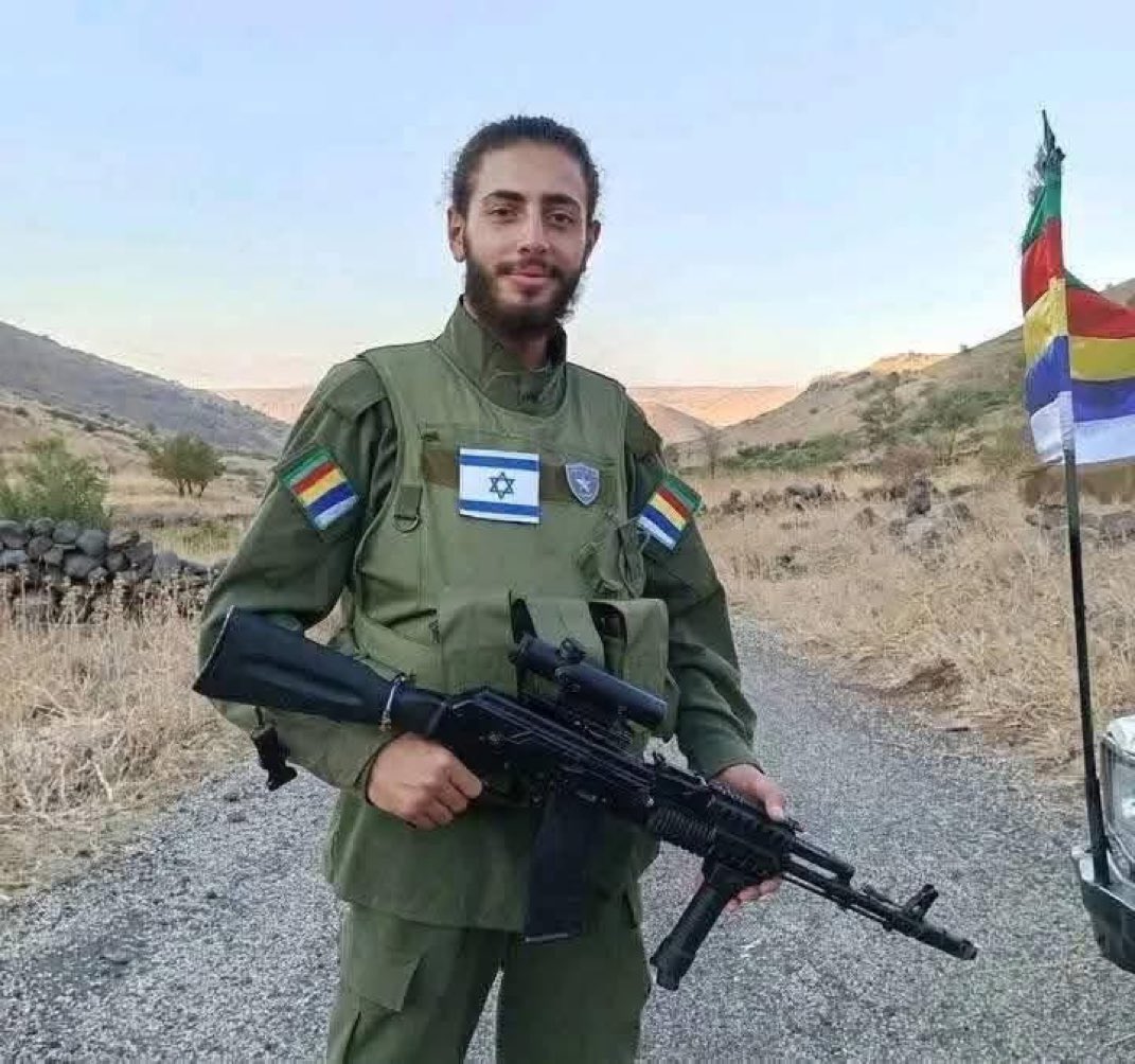 Daniel Younes was killed yesterday evening in the clashes that erupted between groups of the Israeli backed Al-Hijri militia among them in the Shaqa area of the northern Suwayda countryside