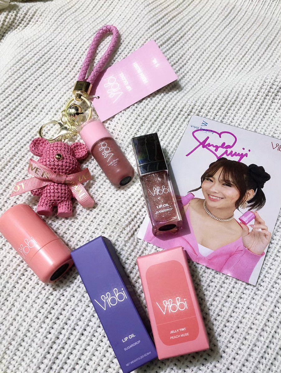 itsjojomq's tweet image. live, laugh, love, vibbi ♡₊˚ʚ₍ᐢ.ˬ.ᐢ₎₊˚

#vibbifiedbymuji 💌