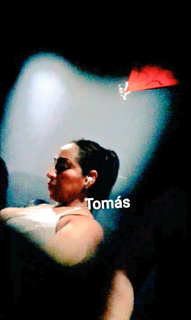 Tomás tweet media