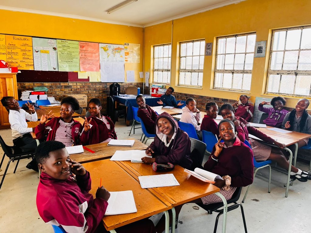WeSolve4x's tweet image. First class for the term and we are already solving for x.
Our learners across centers attending
#gibelawesolve4xmathscompetition2025
#becomeanactuary
#mathskills #extraclasses #FutureLeaders #InvestInYouth #WeSolve4X