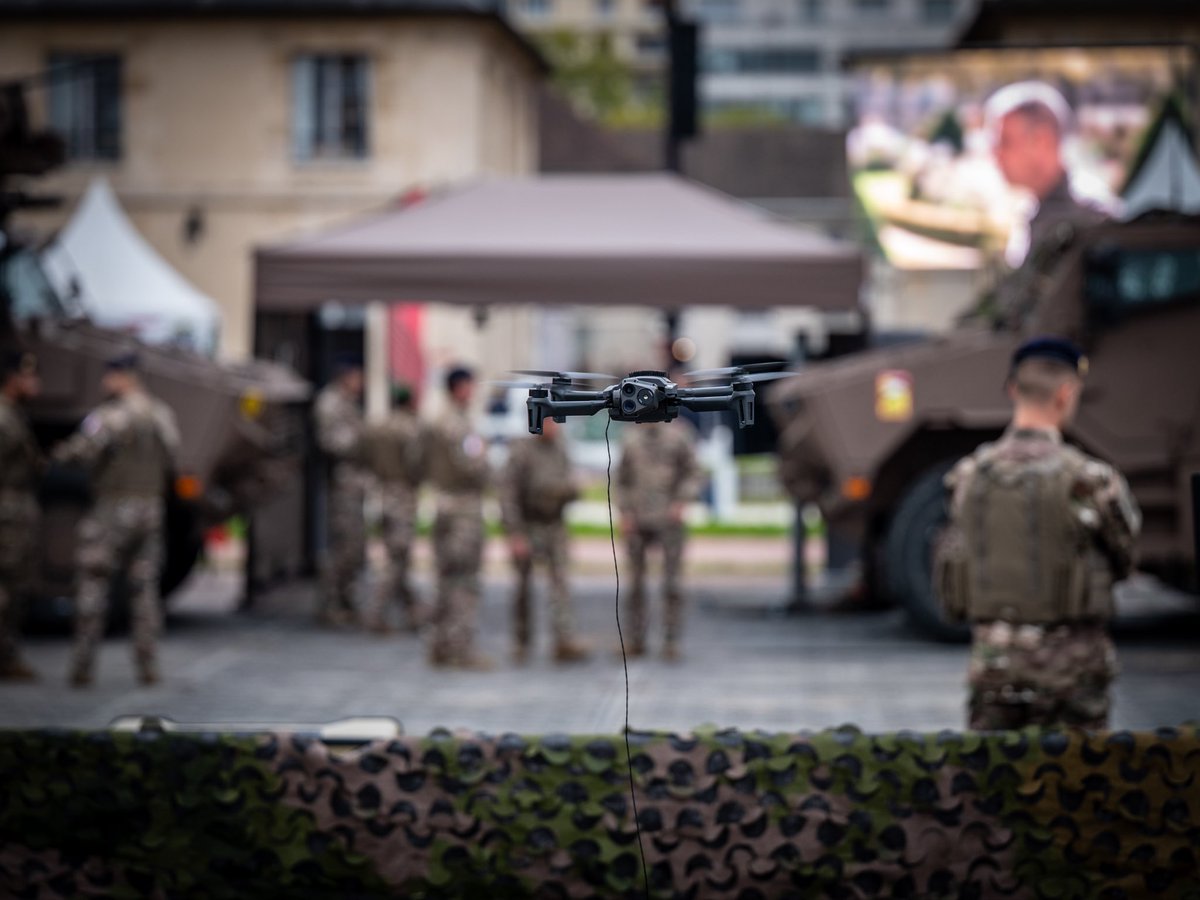 Rapid Reaction Corps 🇫🇷 welcomed its allied partners in Paris within its new forward Command Post :
✅ mobile and agile
✅ protected and resilient
✅ hyper-connected  
✅ interoperable w/ <a href="/NATO/">NATO</a>
🫡 Always ready to stand for the Alliance Defense &amp; Security
#StrongerTogether