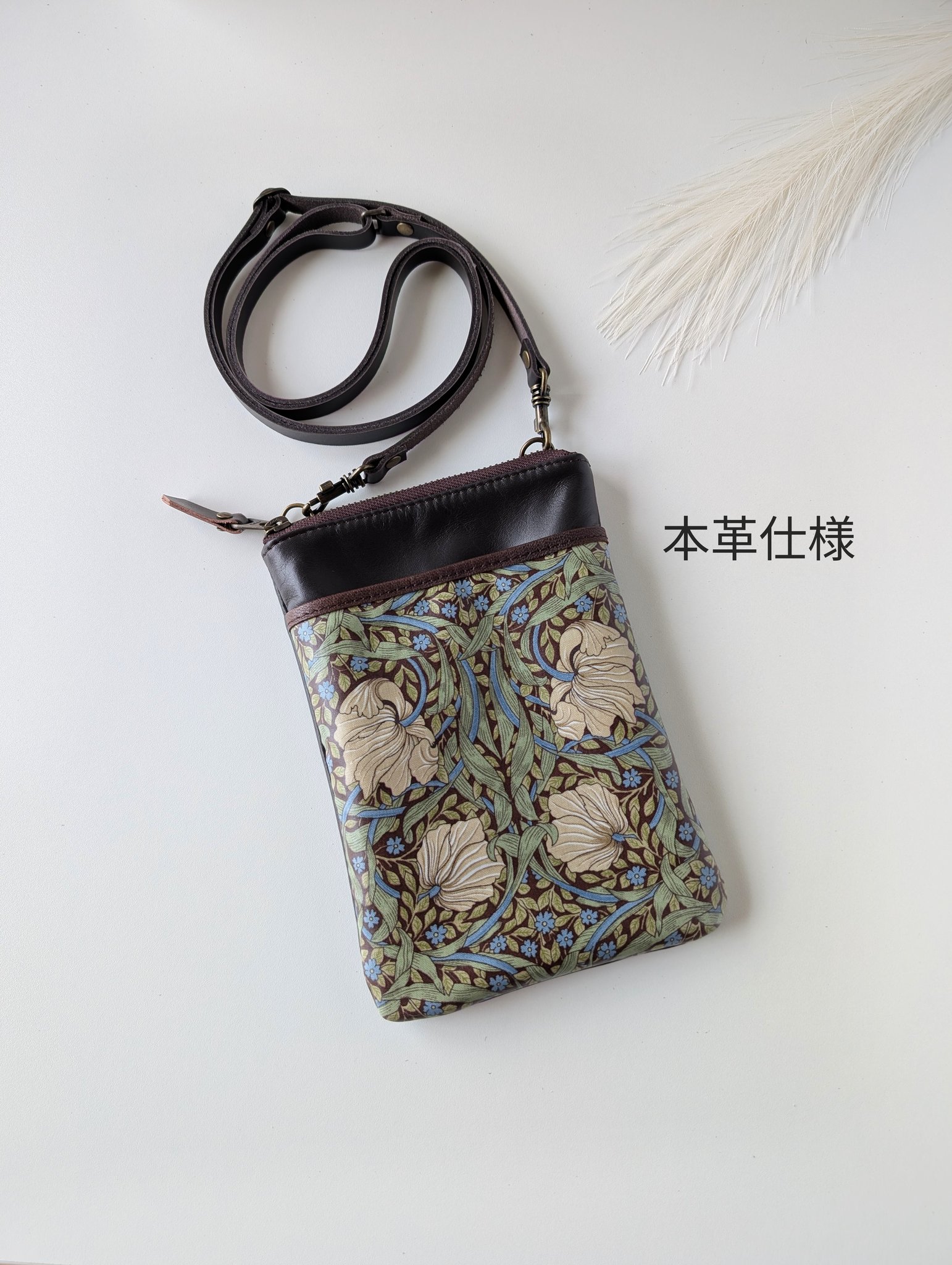 ハンドメイド　オーダー受付ページ　　♡デニムりんごわんこ　パネル♡ ハンドメイド オーダー受付ページ ♡デニムりんごわんこ パネル