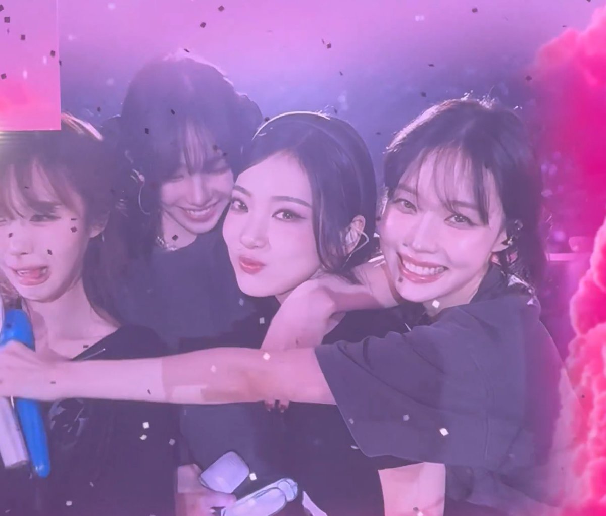 에스파: 울어!!!!!!!!
MY: 네!!!!!!!!!!!!!!!!!!
