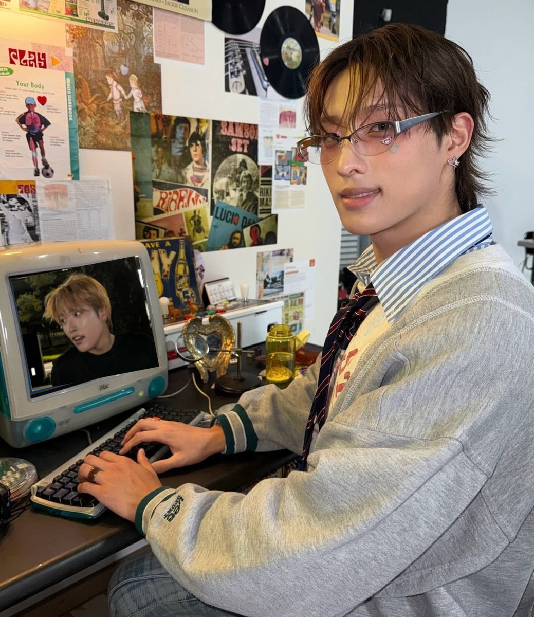 hongteezer's tweet photo. https://t.co/gRmxWdjuI5