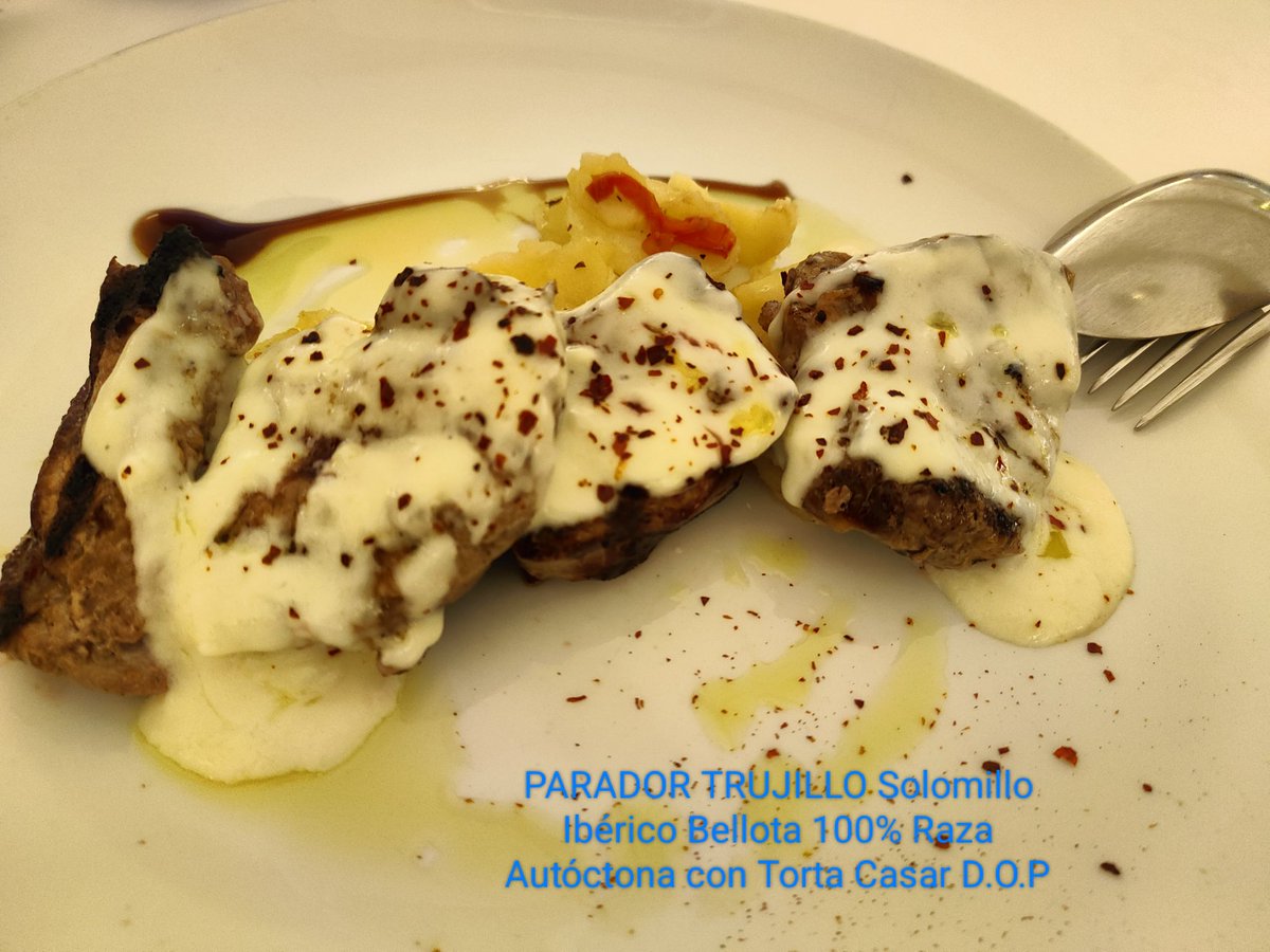 #Sjs #Gastronomia #Cáceres #Trujillo #Parador  #Solomillo Iberico Bellota 100% Raza Autóctona con Torta del Casar D.O.P.