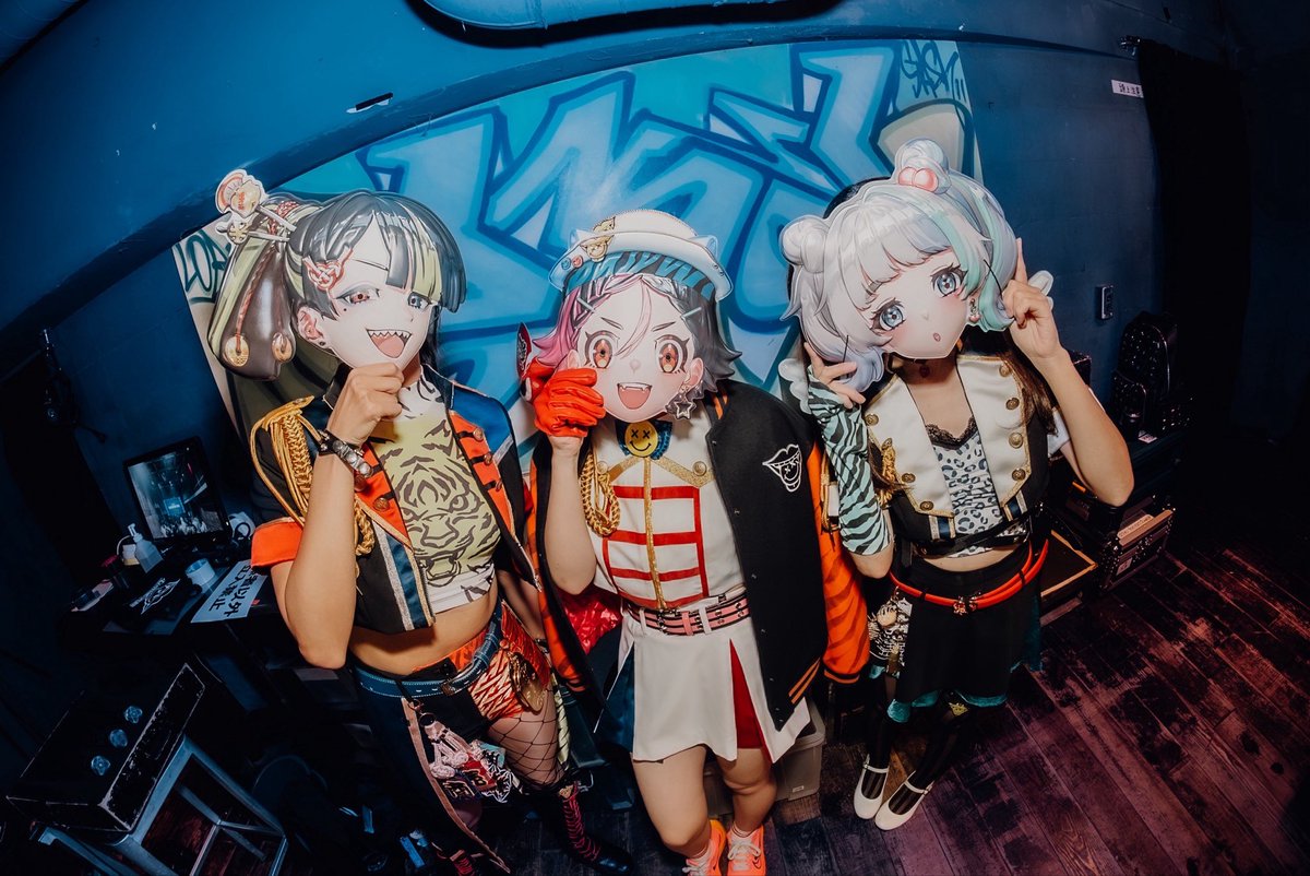 週刊誌 Mone Mone【OKINI☆PARTY'S】 (@Momoko_Shoji) / X