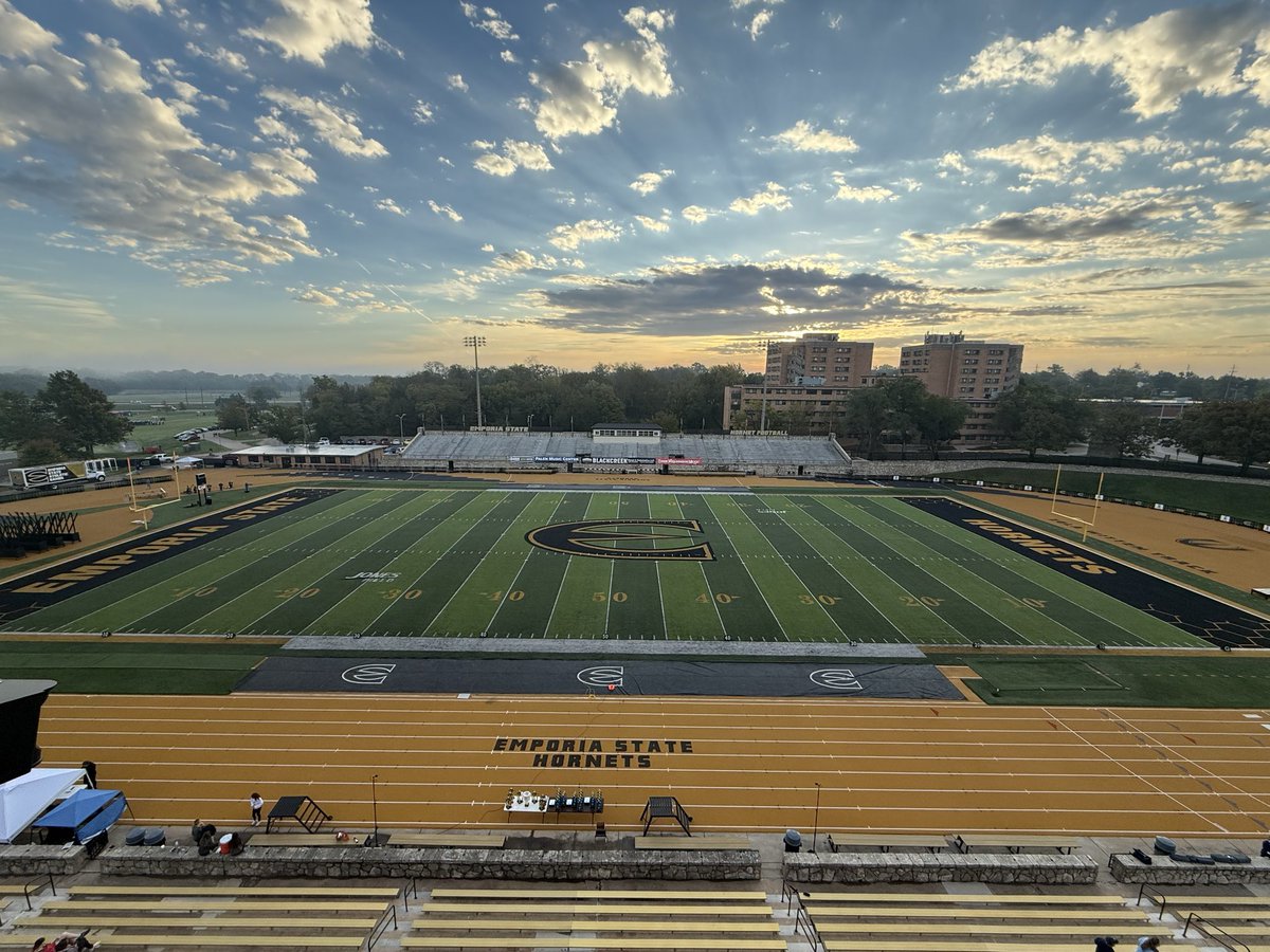 shawnknopp's tweet image. Kansas Bandmasters Association Open Class Marching Championships…let’s go!!

#buildingbetterbands
#bandsonthemove