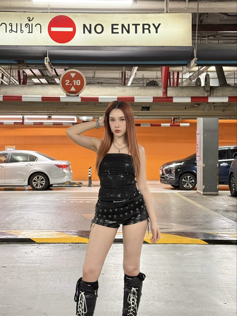 jmnkofficial's tweet image. &lt;PHOTOSET&gt; JMNK มอมออออ version 🖤🫶🏻
ปล.เพิ่มดาเมจความ cutie ด้วยภาพสุดท้ายห์ 😉
💚Chang Music Connection Presents Melody Of Life 16
📍centralwOrld
#JMNK #JustmineNika
#MelodyOfLife
#MelodyOfLife16 #MOL16
#XOXOentertainment