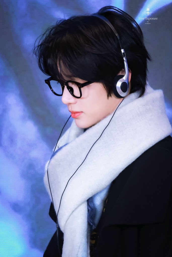 밤왼.zip (@cbg_left) on Twitter photo 