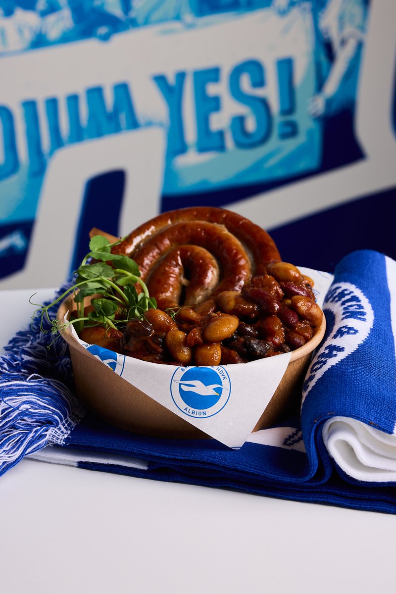 Waiting to eat inside the stadium? Our retail special is Cumberland Sausages with Boston Beans, available at select kiosks across all concourses, for £8. 🌭