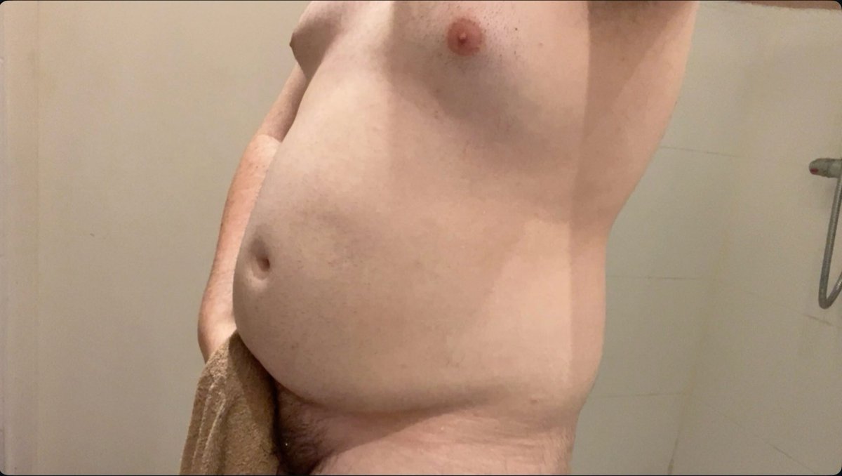 another_biggay's tweet photo. Repost with a pic where you looked your fattest #gainer #grommr #chub #belly https://t.co/XxqbBi9mpB