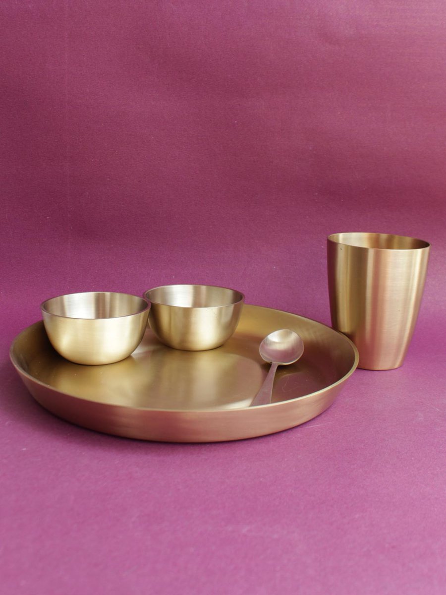 Shilphaat's tweet photo. Handcrafted, traditional Brass-Dinnerware
Elegant, Healthy, premium Brass Thali-set of 5 with matte finish
.
SHOP at https://t.co/0uWl2ZmIPK
.
https://t.co/cp92KKSv2i
.
#brass #traditionalwares #brassware #dinnerware 
#dinnerset #shilphaat https://t.co/9pp2cQKy2i