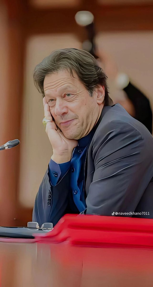 ہمارا خوبرو وزیراعظم